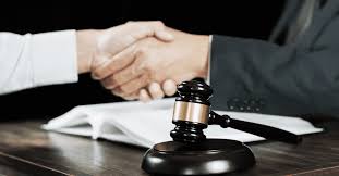 Why You Should Contact Lawyers for Legal Guidance